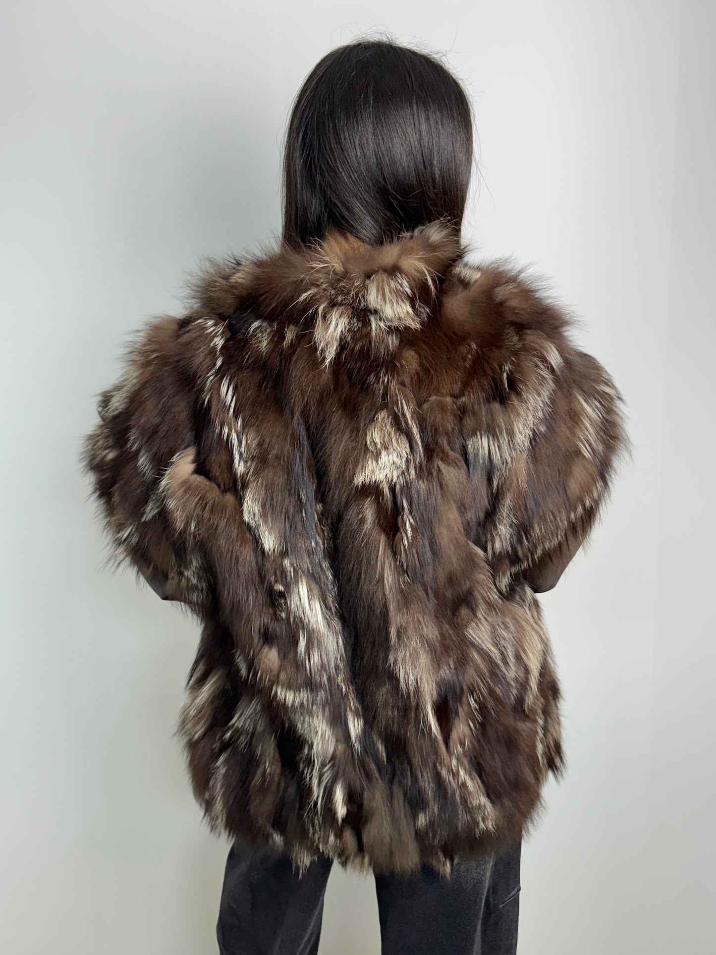 Pelliccia in volpe argentata manica in pelle