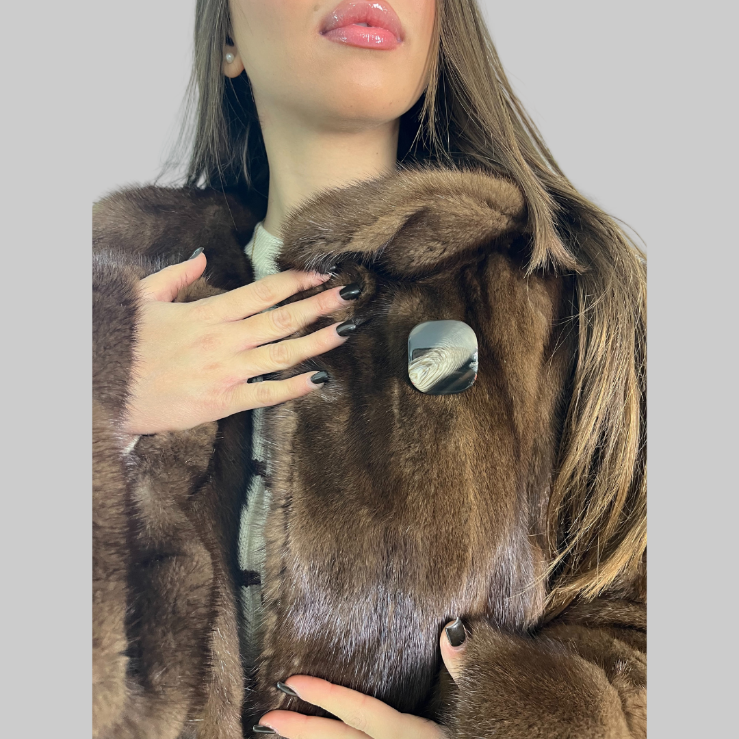 Pelliccia in vero visone taglio classico