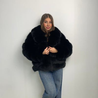 Pelliccia di volpe nera
