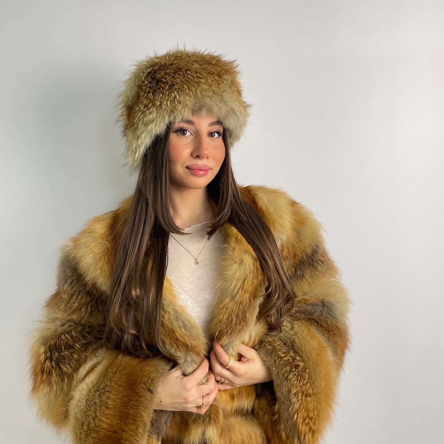 Cappello in pelliccia di volpe rossa